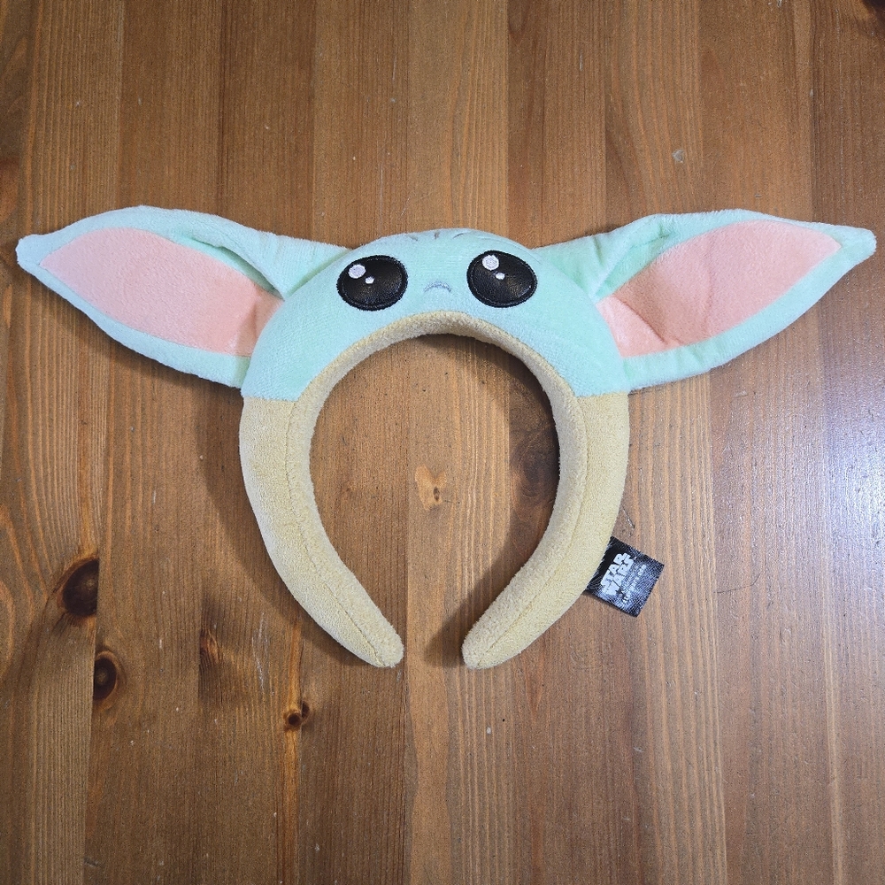 Star Wars Green and Tan Plush Grogu Baby Yoda Headband